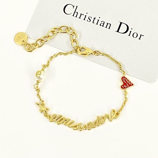 Christian Dior CD Heart Letter Decorative Bracelet