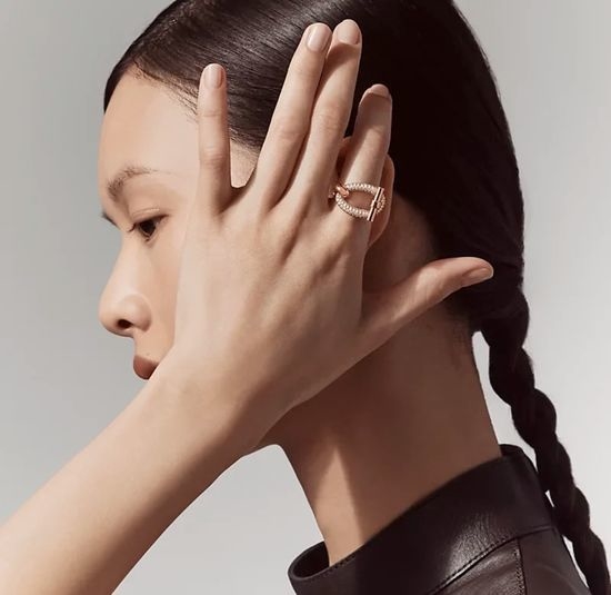 Hermes Oval Shape Handcrafted Inlaid Ring