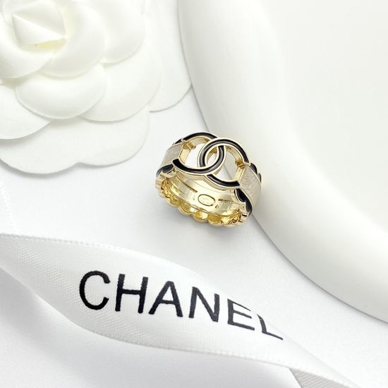 Chanel Enamel Double C Ring