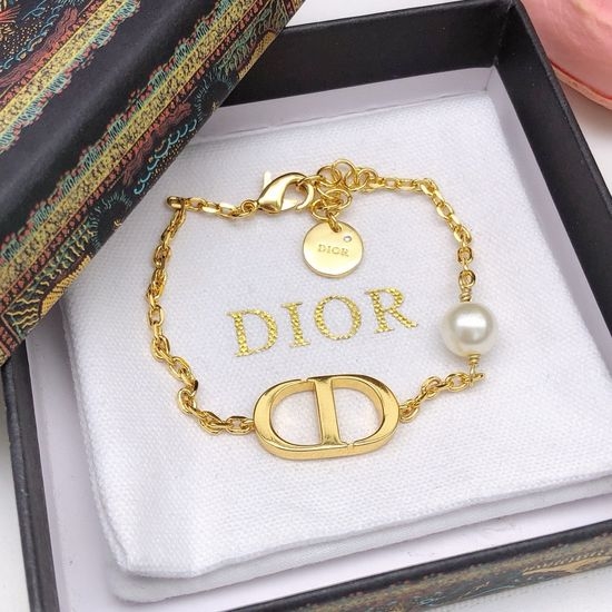 Christian Dior CD Pig Nose Shape Pearl Bracelet Brass Material