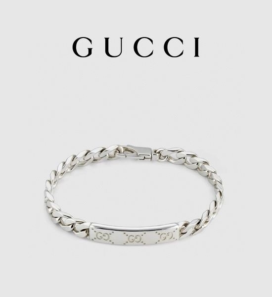 Gucci Logo Decor Adjustable Wrist Chain Stylish Design
