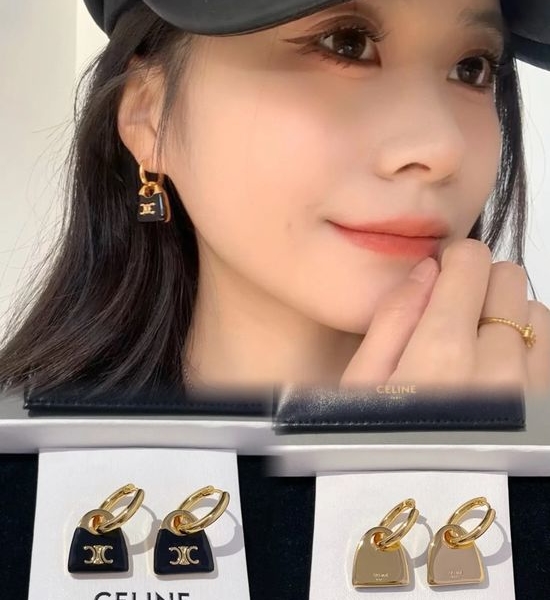 Celine Black Gold Earrings Vintage Chic Daily Wear