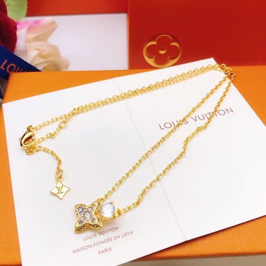 Louis Vuitton LV Rhinestone Decorated Classic Necklace