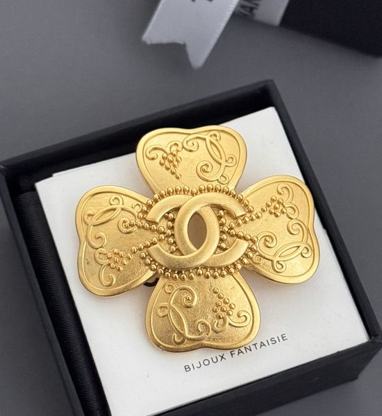 Chanel Vintage Clover Brooch