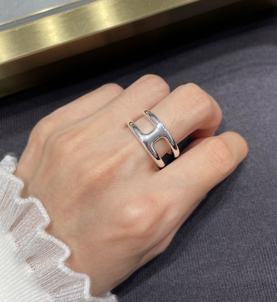 Hermes Sterling Silver Minimalist I-shaped Ring
