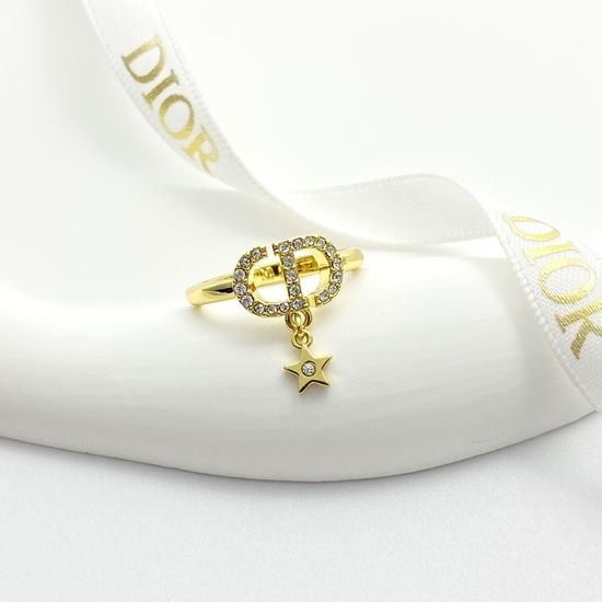 Christian Dior CD CD Star Diamond Ring with Elegance
