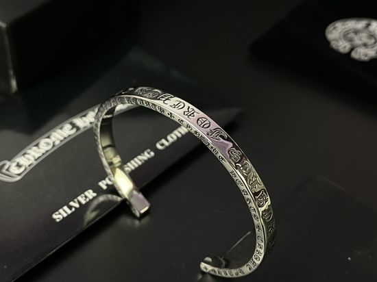 Chrome Hearts Classic Vintage Cross Bangle
