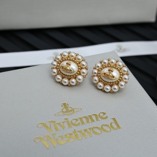 Vivienne Westhood Cloud Pearl Decor Classic Stud Earrings