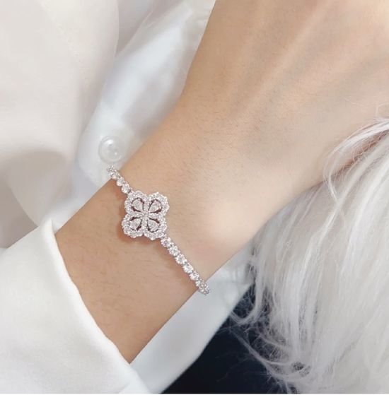 Harry Winston Full Diamond Tennis Bracelet