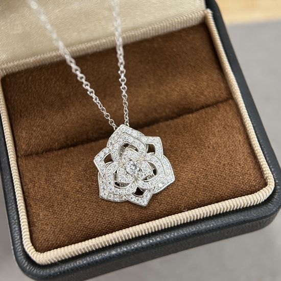 Piaget Hollow Rose Diamond Silver Necklace