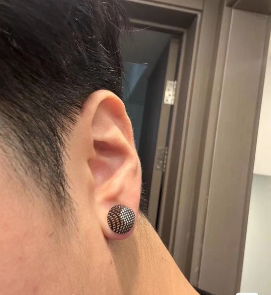 Balenciaga Delicate Gold Texture Earrings