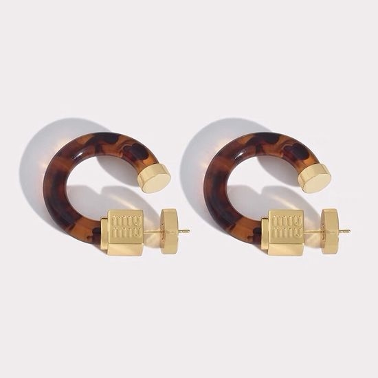 Miu Miu Minimalist Daily Wear Stud Earrings