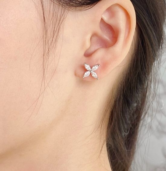 Tiffany & Co. Marquise Cut Elegant Stud Earrings