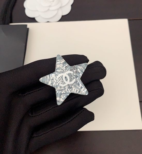 Chanel White Resin Five-pointed Star Brooch