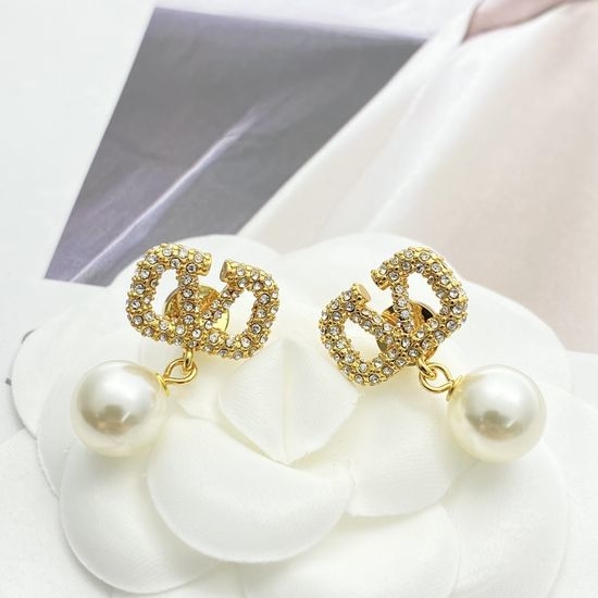 Valentino Valentino Crystal V Pearl Earrings