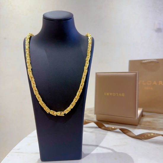 Bvlgari Classic Gold Pendant Necklace