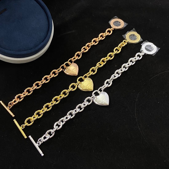 Tiffany & Co. Stereoscopic Heart Classic Bracelet