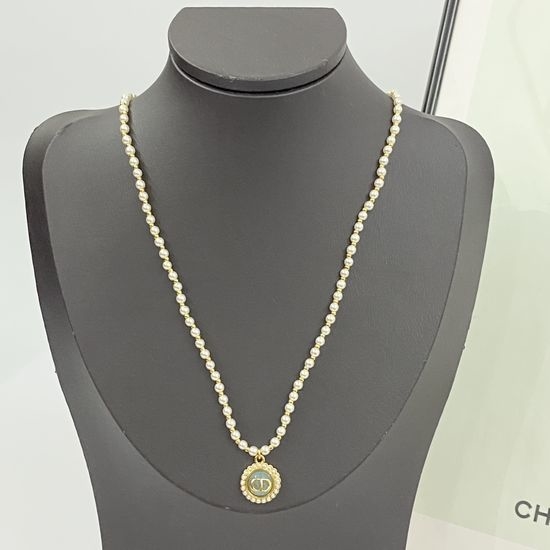 Christian Dior CD Blue Crystal Button Pearl Necklace Elegant Design