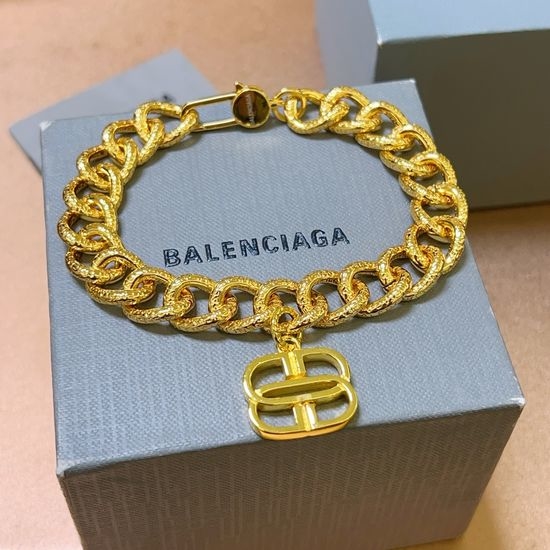 Balenciaga Unique Design Vintage Bracelet