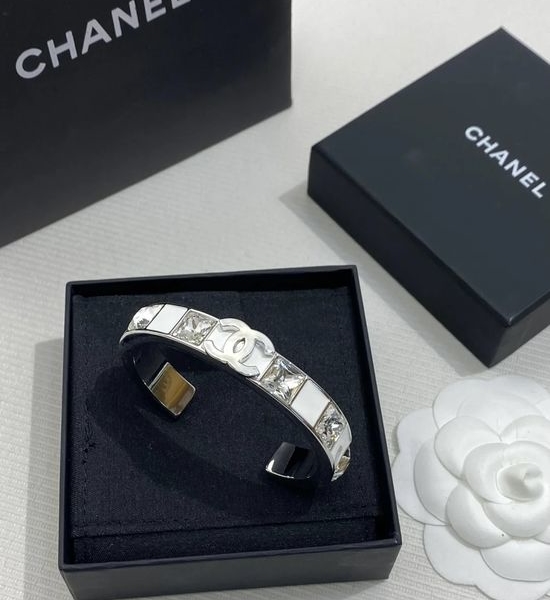 Chanel White Enamel Square Diamond Open Bangle