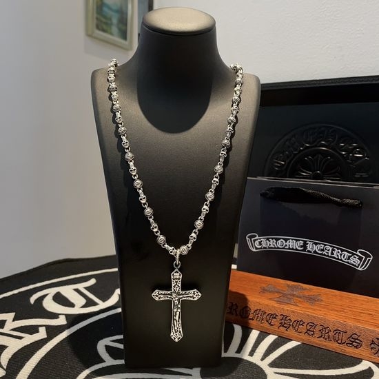 Chrome Hearts Vintage Floral Skull Pendant Necklace