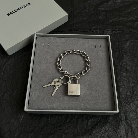 Balenciaga Vintage Style Bracelet For Daily Wear