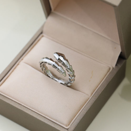 Bvlgari Classic Serpenti No-Diamond Ring
