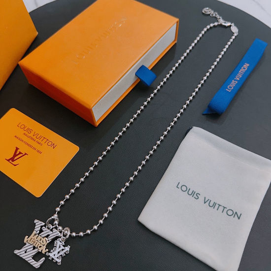 Louis Vuitton LV Vintage Style Adjustable Chain Necklace