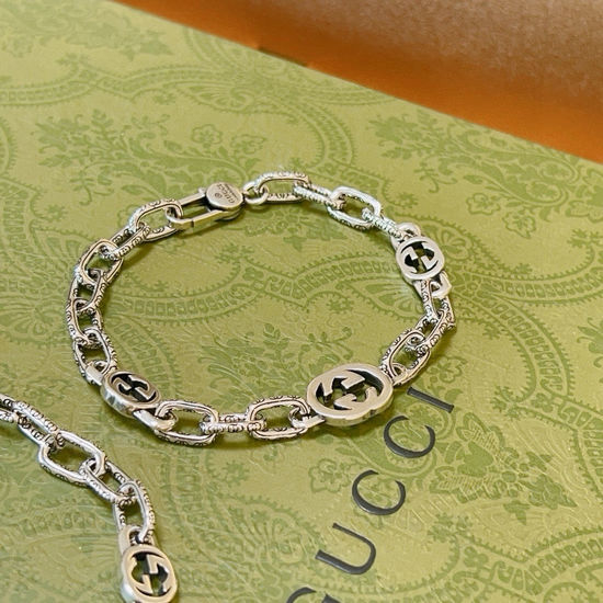 Gucci Classic Delicate Logo Charm Bracelet