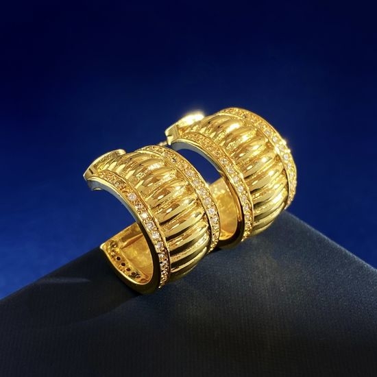 Celine Twist Edge Diamond Earrings