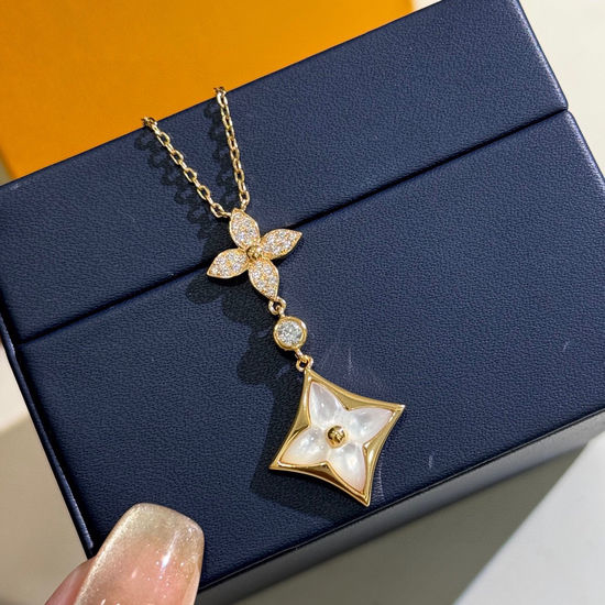 Louis Vuitton LV Clover Tassel Flower Gold Plated Necklace