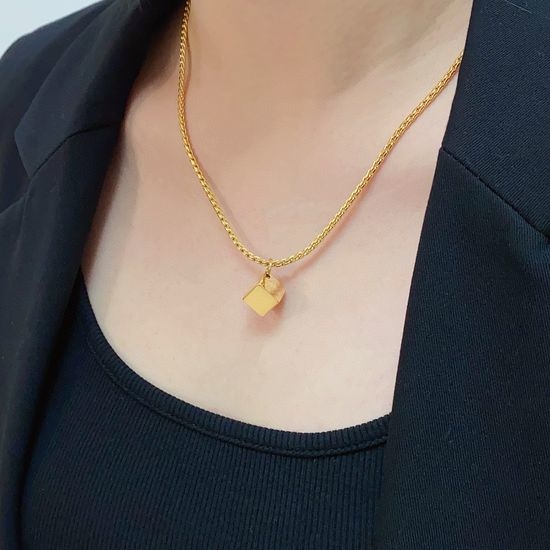 Celine Square Pendant Hollow Adjustable Necklace
