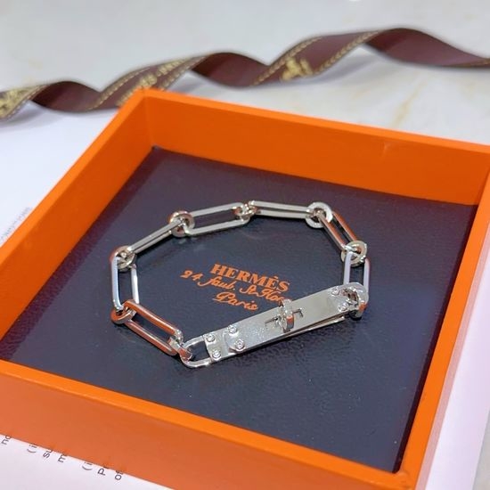 Hermes Hermes Custom-Made V Gold Bracelet Chain