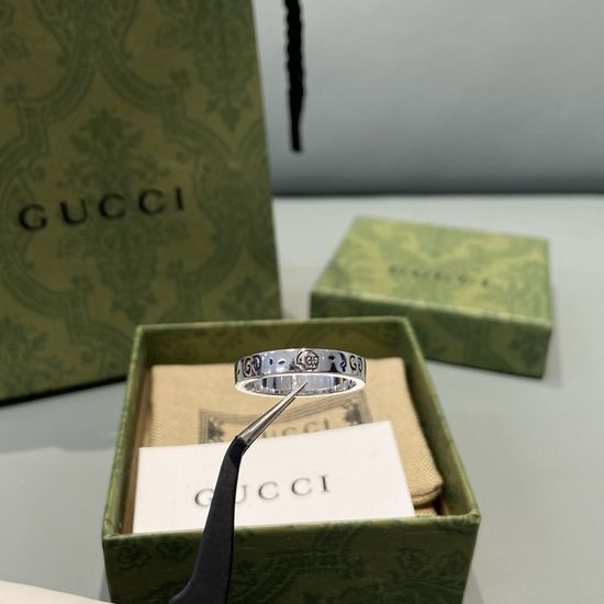 Gucci Skull Pattern Delicate Ring