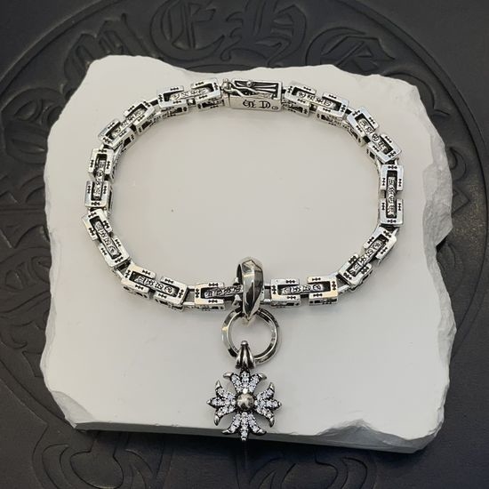 Chrome Hearts Vintage Cross Pattern Engraved Bracelet