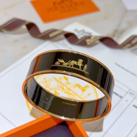 Hermes Wide Enamel Bangle Premium Craftsmanship