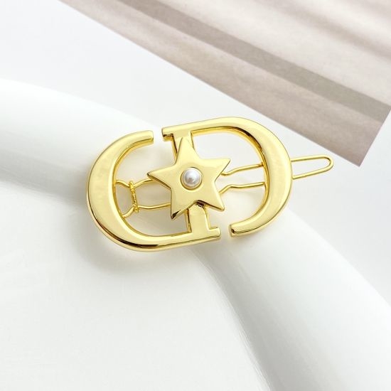 Christian Dior CD Letter Pearl Hair Clip