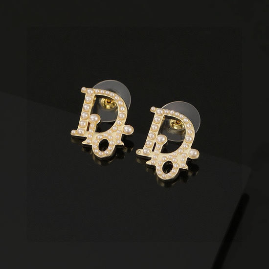 Christian Dior CD Retro Pearl Letter Decor Earrings