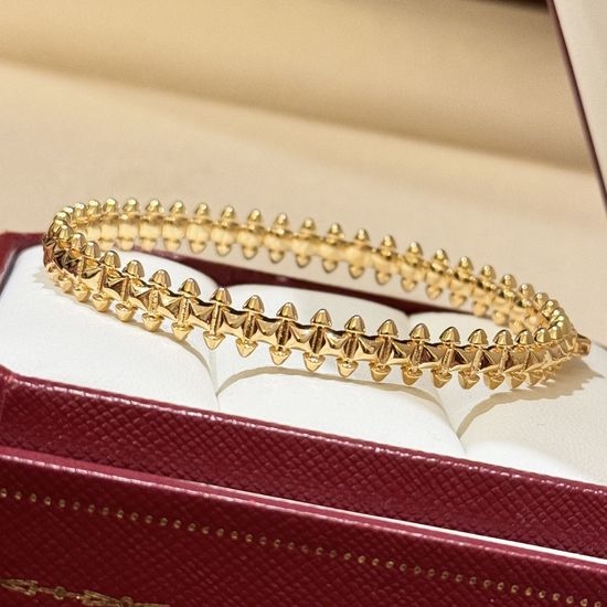 Cartier Classic Rivet Bangle Gold Plated Texture