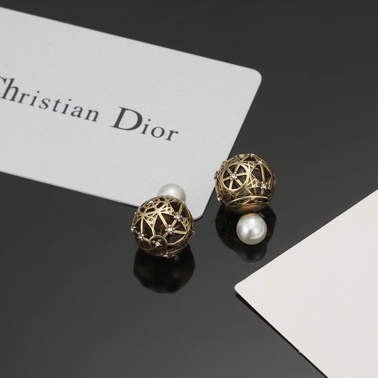 Christian Dior CD Hollow Retro Pearl Stud Earrings