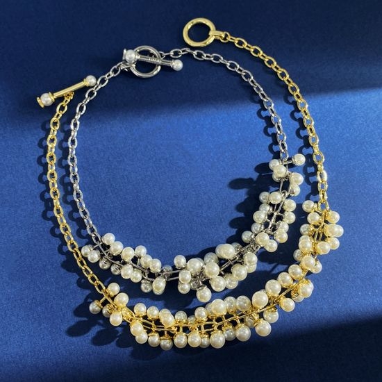 Christian Dior CD Pearl Wrapped Chain Stylish Necklace