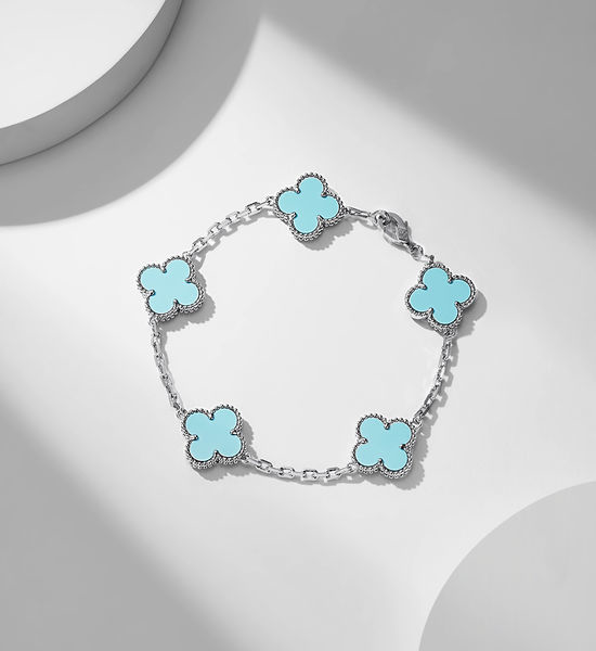 Van Cleef & Arpels VCA Classic Turquoise Clover Bracelet