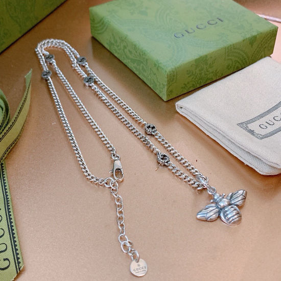 Gucci Adjustable Vintage Pendant Necklace All-match
