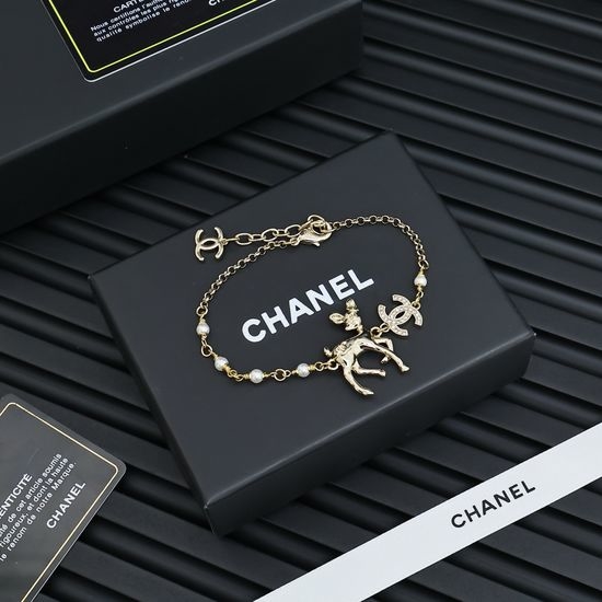 Chanel Deer Pattern Bracelet Delicate Accessory