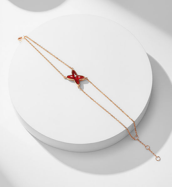 Chaumet Elegant Connection Bracelet for Daily Wear