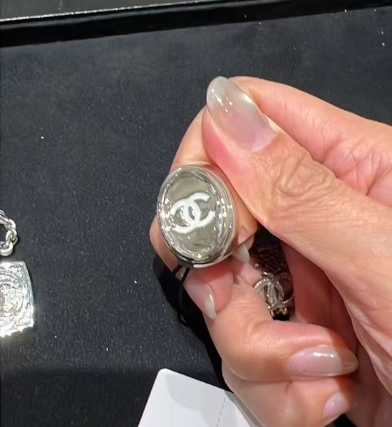 Chanel Exquisite Fashion Statement Ring