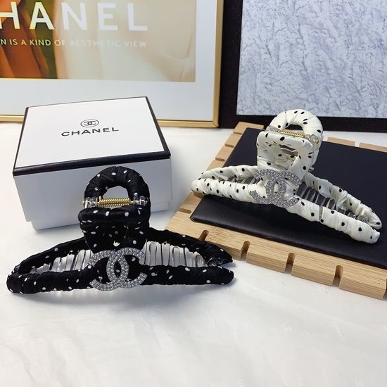 Chanel Polka Dot Logo Hair Claw Clip