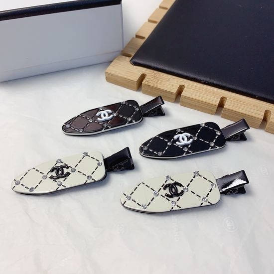 Chanel Acrylic Quilted Pattern Hair Clips Pair