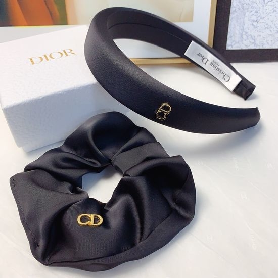 Christian Dior CD Minimalist Luxury Hair Hoop