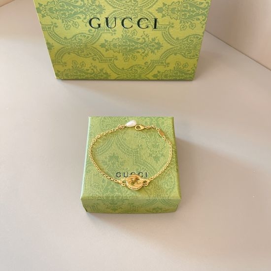Gucci Classic Engraved Pendant Necklace